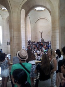 駛唔駛咁多人？？？