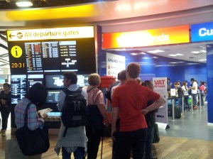 如果我之前排了退稅拿 cash，入閘後就要再排一次拿錢！