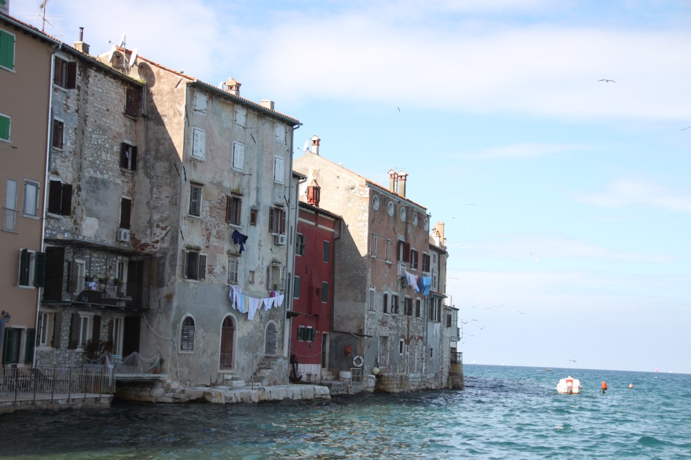 找到第一個廣告拍攝點！