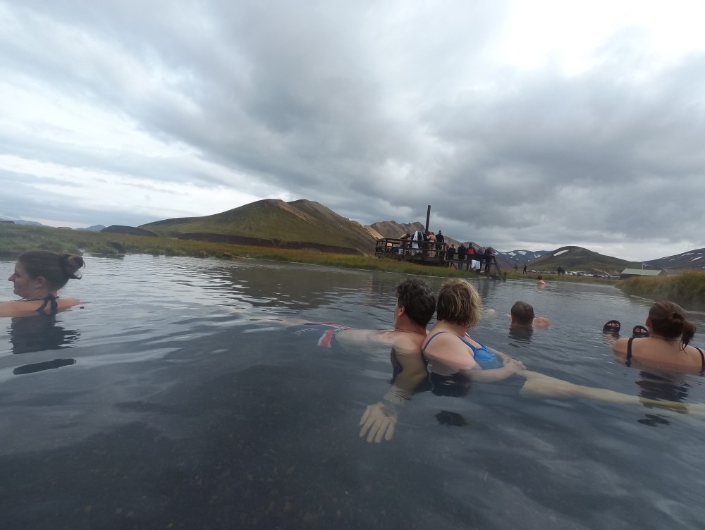 Landmannalaugar 的天然溫泉