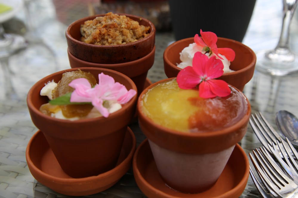 甜品都是全部用番茄做的